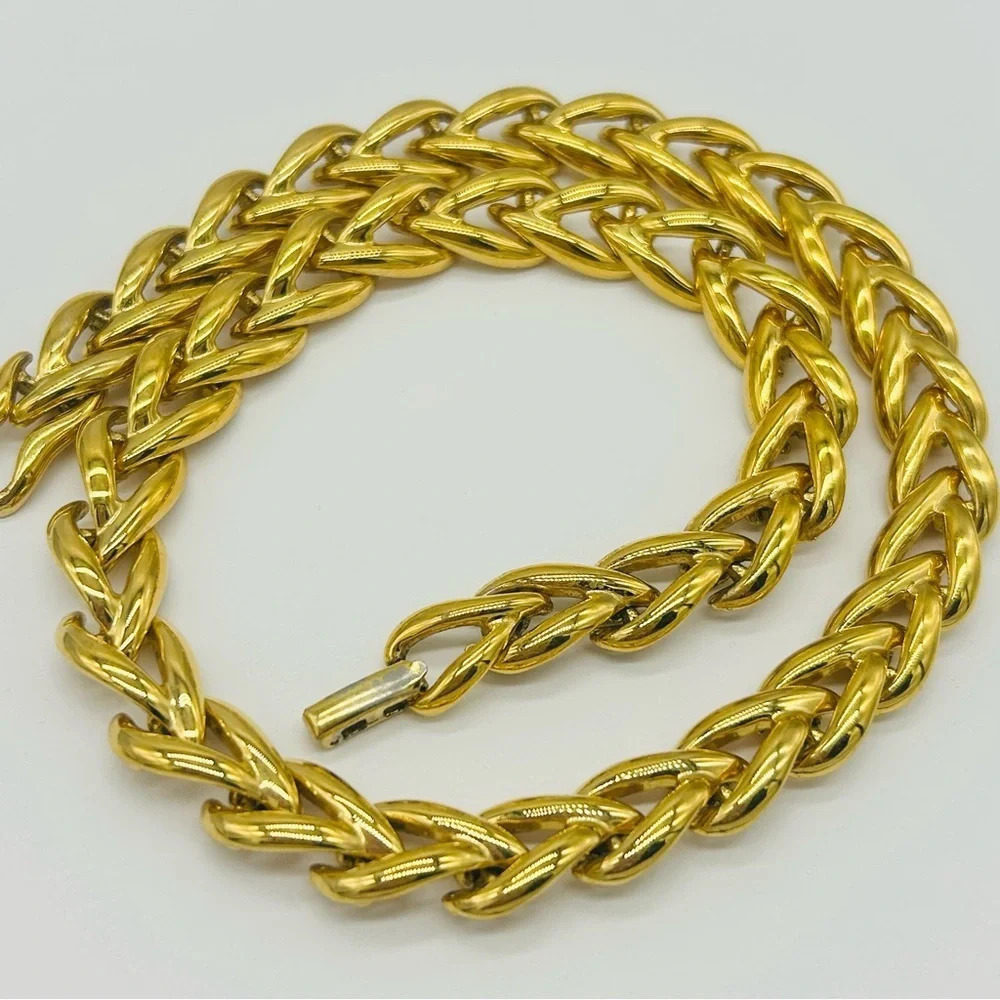 Napier Gold Linked Collar Necklace